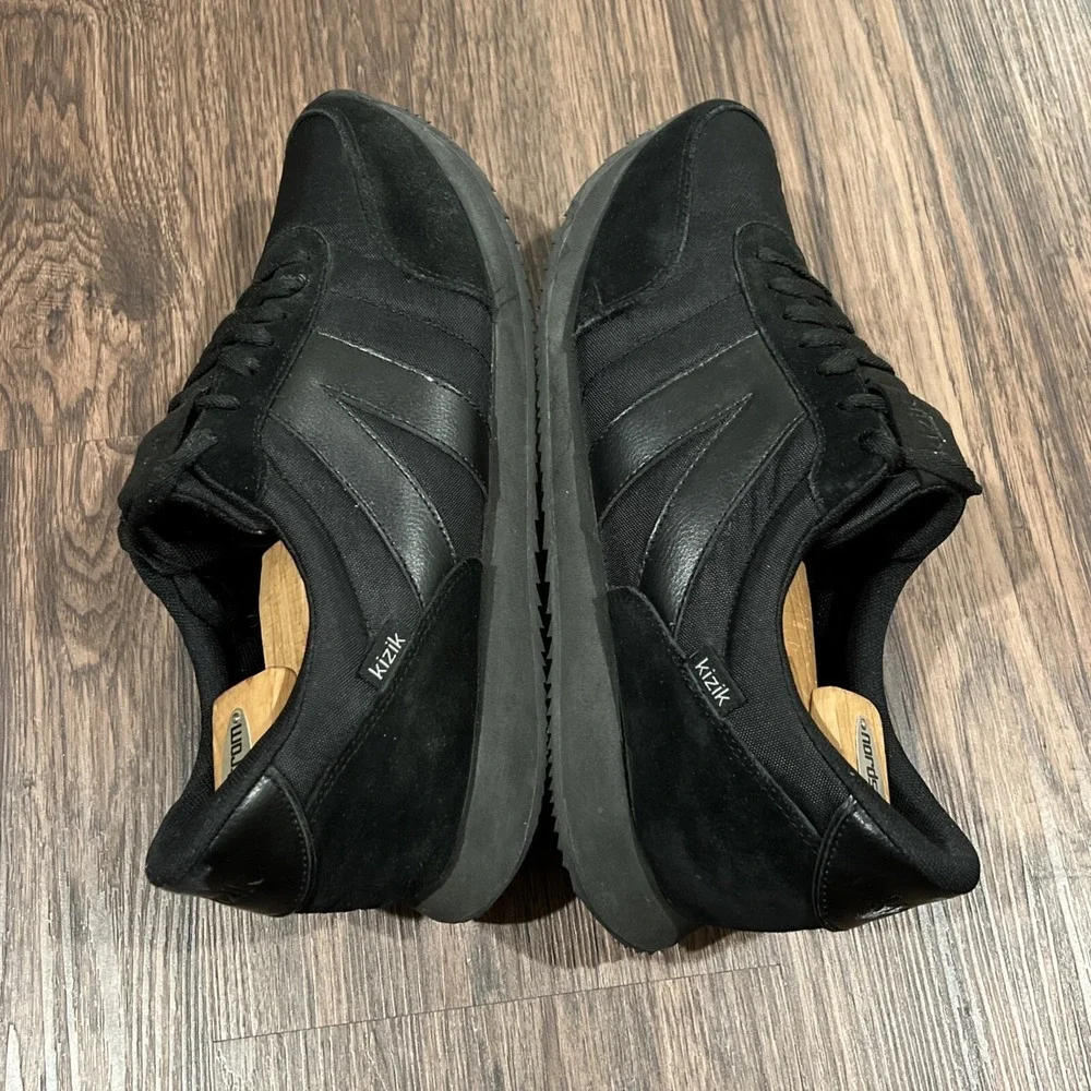 Kizik Milan Walking Shoes Sneakers Mens Size 10.5 Black Suede Casual Orthotic